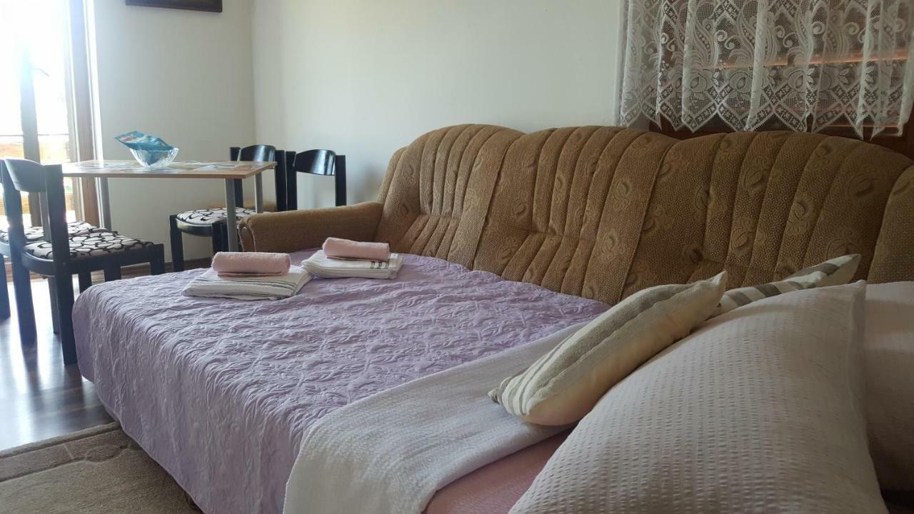 Apartman Nina Licko Petrovo Selo المظهر الخارجي الصورة